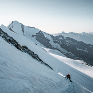 新婚夜被强伦无删减版
